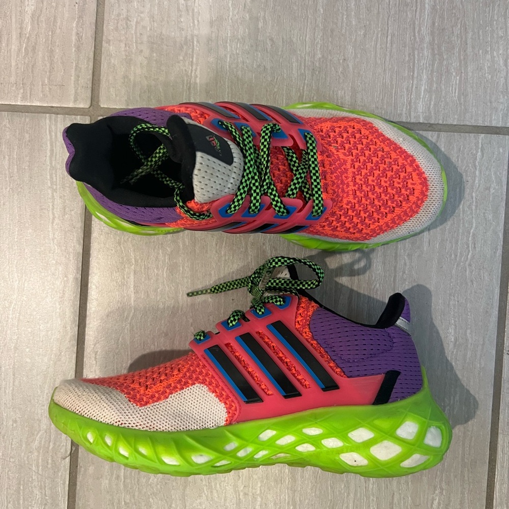 Adidas Ultraboost Web DNA Girls Shoes Pink - Picture 4 of 6